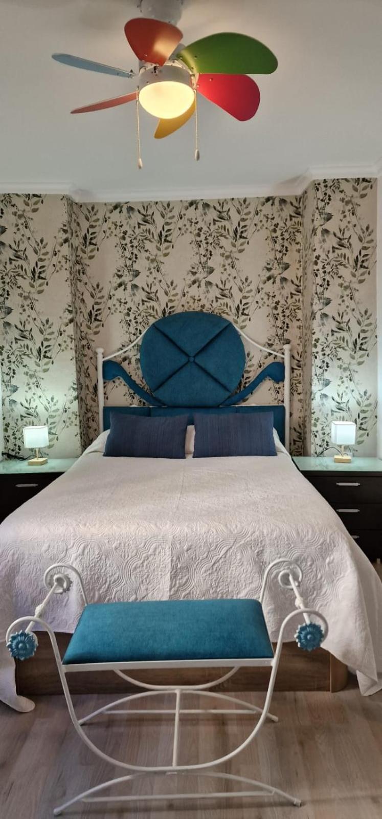Apartamentos Ana'S Cozy Inns Torremolinos Bagian luar foto